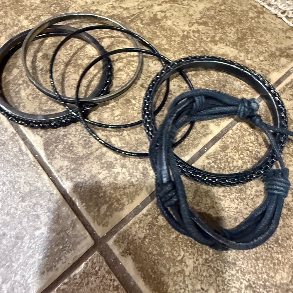 Black Bracelet Stack Set Boho Layered Bangles & A… - image 5
